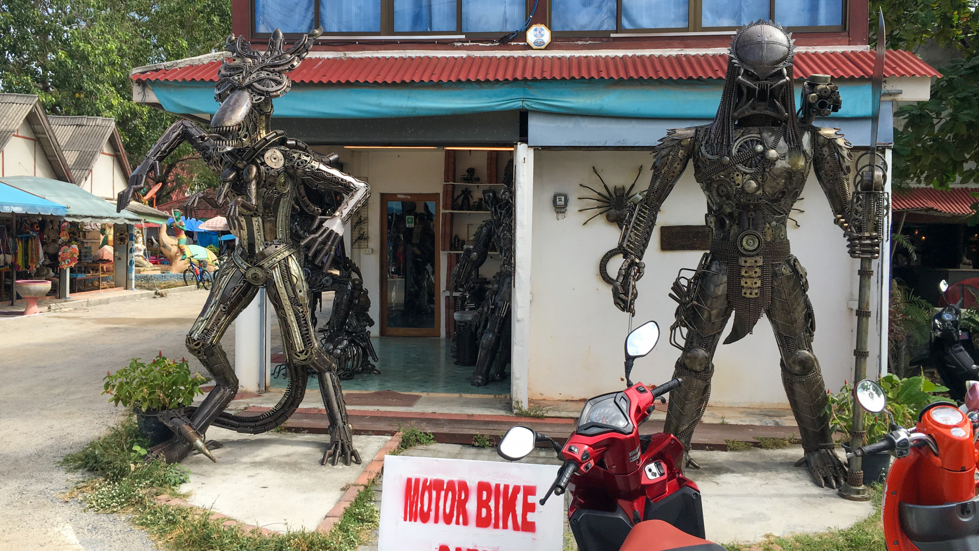 Alien & Predator Alien & Predator
