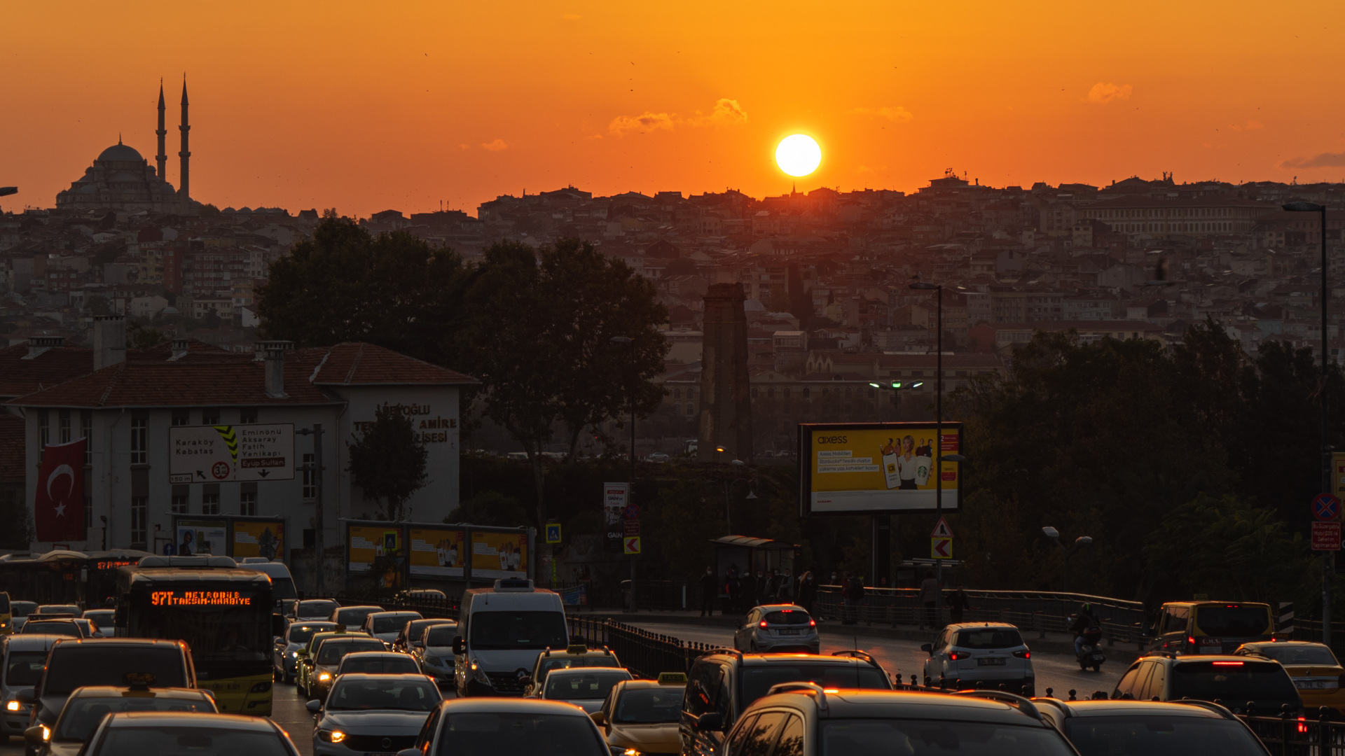 Street Sunset